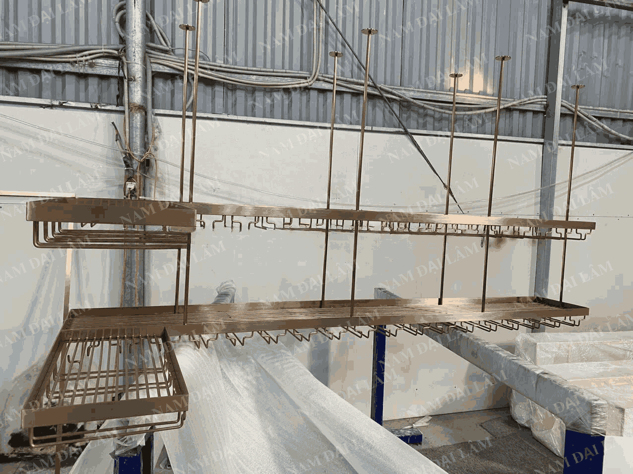 Lý Do Inox Mạ PVD Vàng Hồng Là Sản Phẩm Hot Nhất Hiện Nay 3 Inox mạ PVD vàng hồng