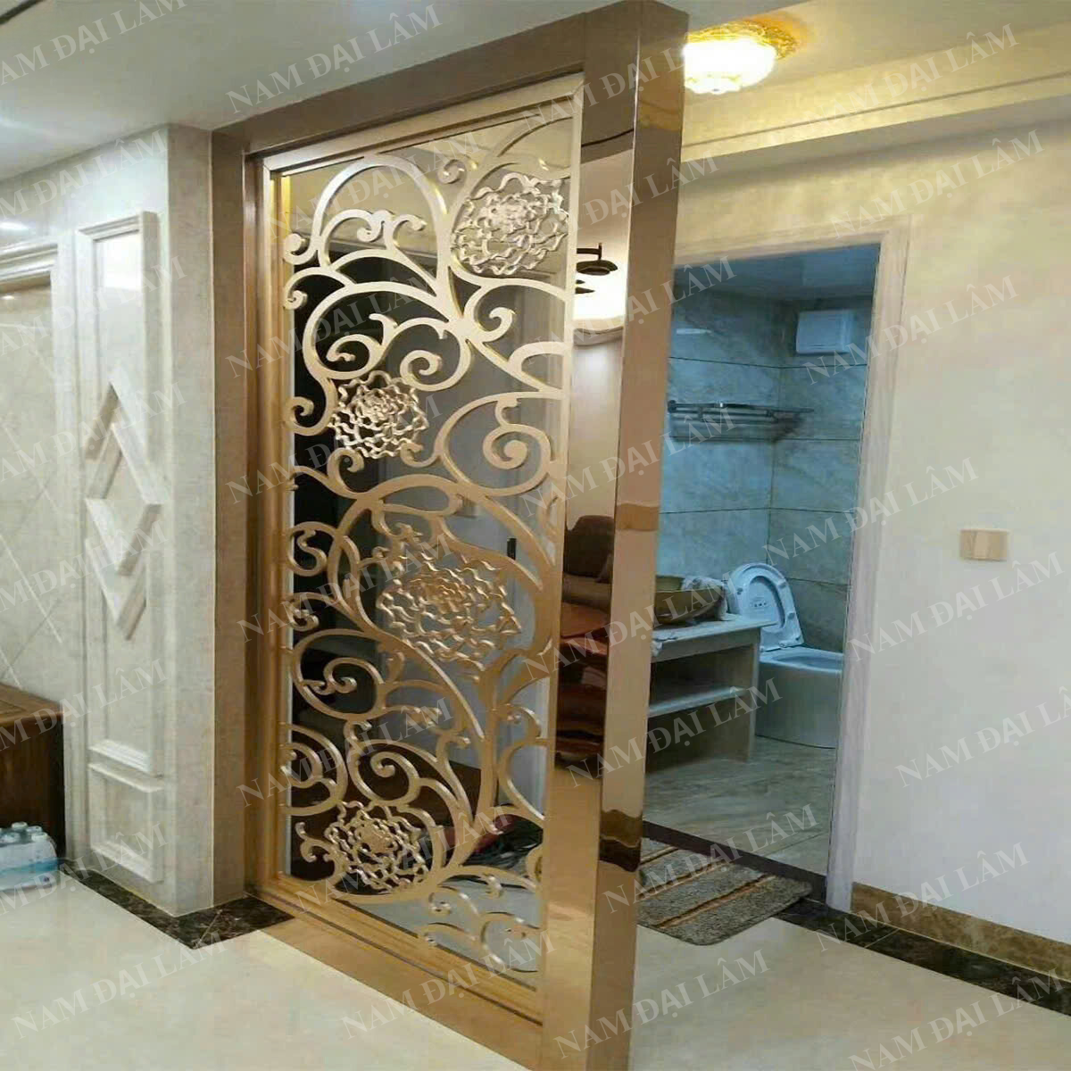 TOP 5 MẪU VÁCH NGĂN INOX MẠ VÀNG HOT NHẤT NĂM NAY 3 Úng dụng mẫu vách ngăn inox mạ vàng