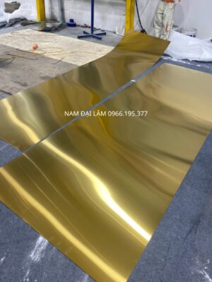 avata tấm ốp thang máy