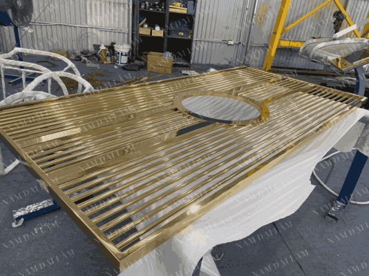 avata vách ngăn inox cnc