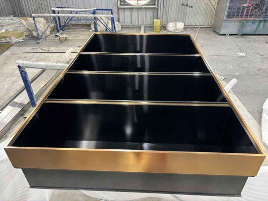 avaat khung tủ trang trí