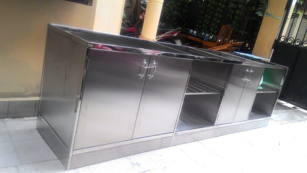 khung inox tủ bếp